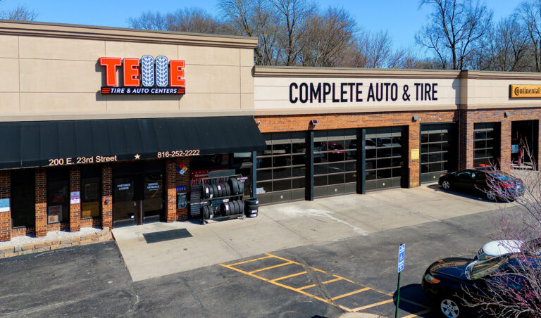 The exterior of the Telle Tire & Auto Centers location in Independence, MO.