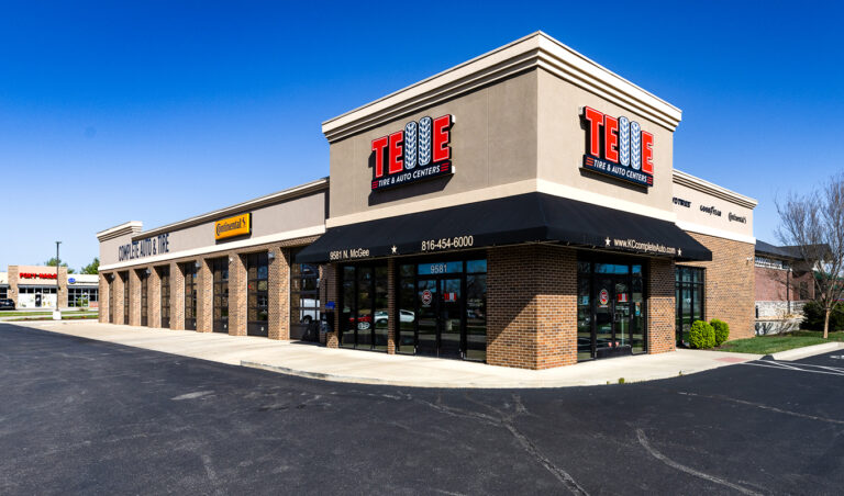 The exterior of the Telle Tire & Auto Centers location in Kansas City North.