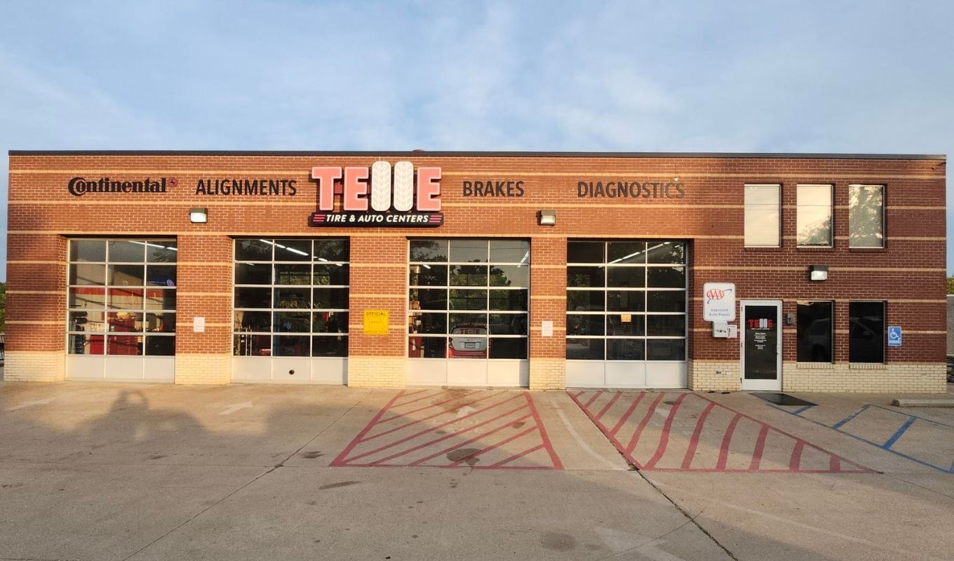 The exterior of the Telle Tire & Auto Centers location in Jefferson City, MO.