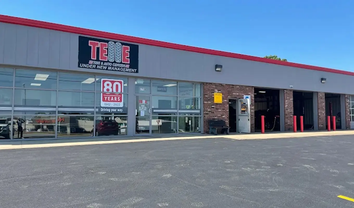 The exterior of the Telle Tire & Auto Center location on W Kearney in Springfield, MO.