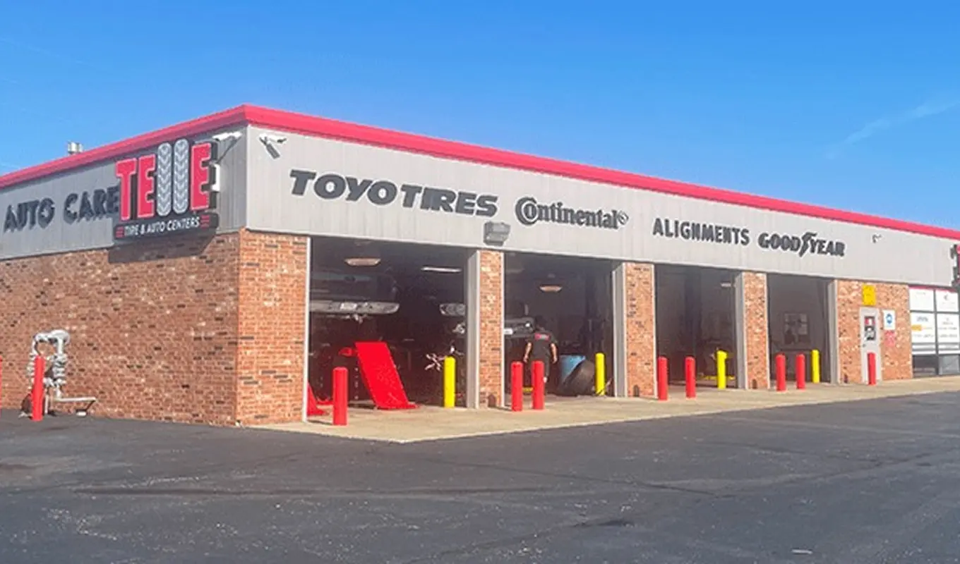 The exterior of the Telle Tire & Auto Center location on E Republic in Springfield, MO.